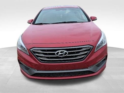 Used 2017 Hyundai Sonata Sport w/ Value Edition Package 02 FWD image 9
