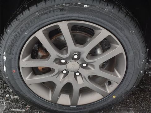 Used 2016 Jeep Renegade 75th Anniversary image 47