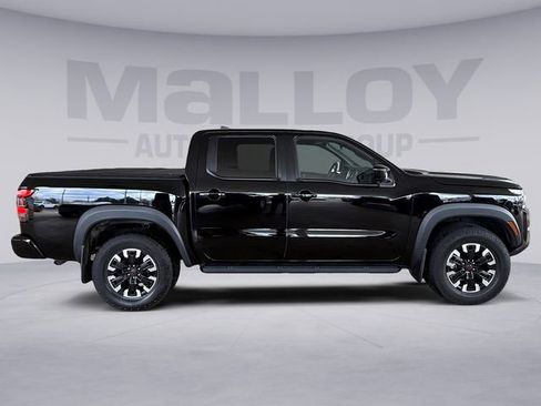 Used 2022 Nissan Frontier PRO-4X w/ Off-Road Protection Package image 6