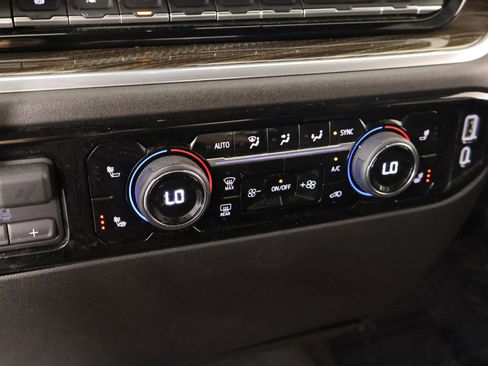 Used 2025 Chevrolet Silverado 3500 LT w/ Safety Package AWD/4WD image 8