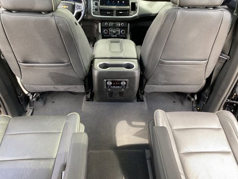 Used 2022 Chevrolet Suburban Premier w/ Max Trailering Package RWD image 22