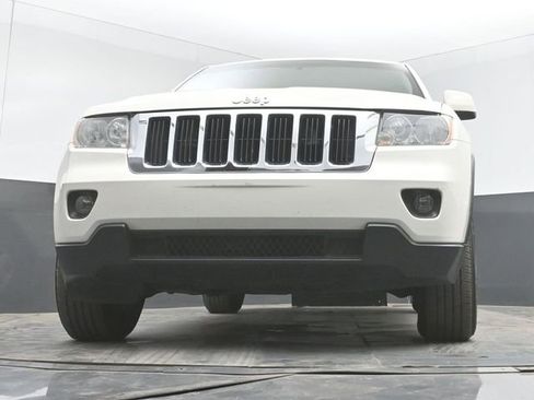 Used 2011 Jeep Grand Cherokee Laredo image 27