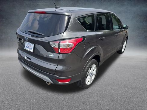 Used 2017 Ford Escape SE AWD/4WD image 7