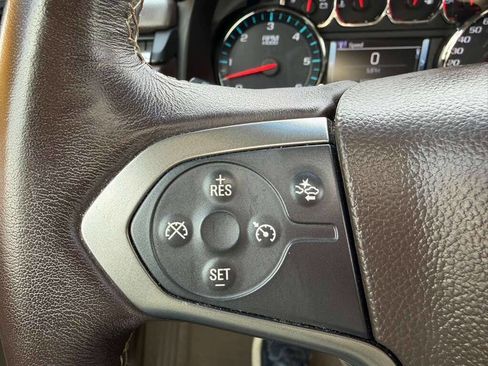 Used 2019 Chevrolet Tahoe LT RWD image 14