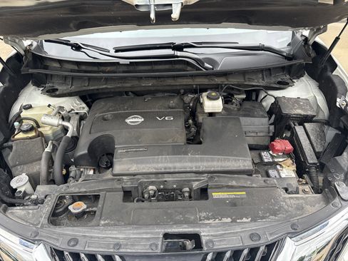 Used 2015 Nissan Murano Platinum w/ Platinum Technology Package AWD/4WD image 36