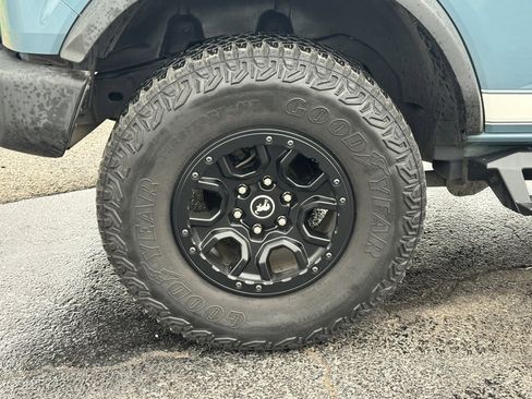 Used 2022 Ford Bronco Wildtrak image 6