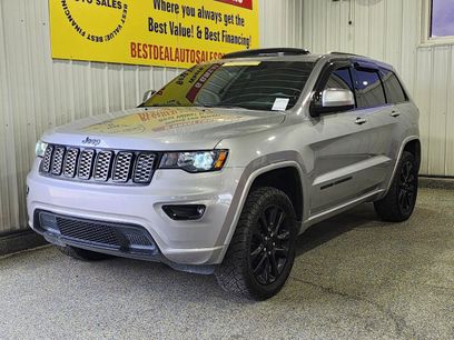 Used 2020 Jeep Grand Cherokee Altitude