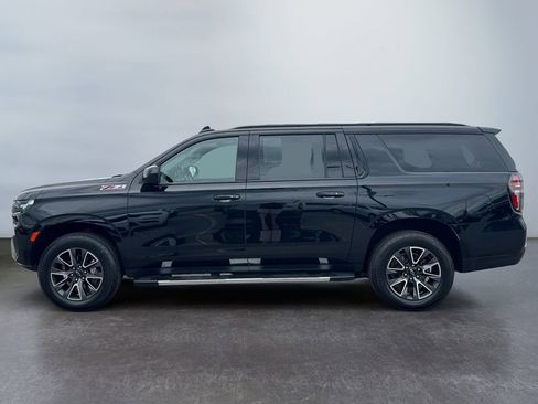 Used 2022 Chevrolet Suburban Z71 AWD/4WD image 6