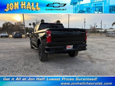 New 2026 Chevrolet Silverado 1500 ZR2 image 9