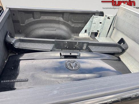 Used 2021 RAM 1500 Big Horn image 18