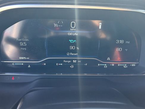 Used 2024 Chevrolet Tahoe LT image 13