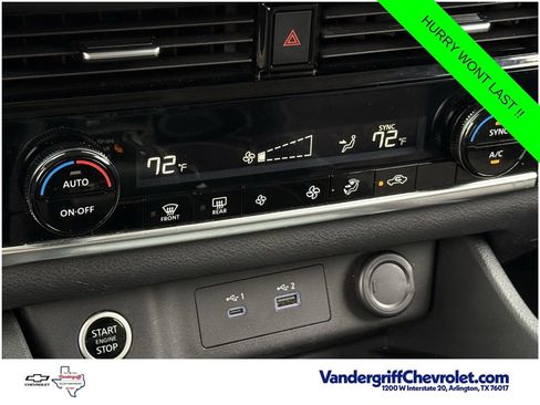 Used 2022 Nissan Rogue SV AWD/4WD image 19