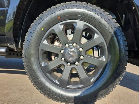 Used 2020 RAM 2500 Laramie w/ Night Edition image 8