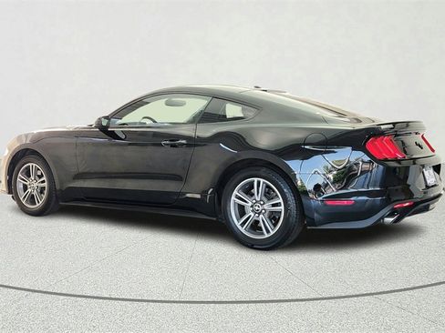 Used 2018 Ford Mustang Coupe w/ Equipment Group 101A image 5