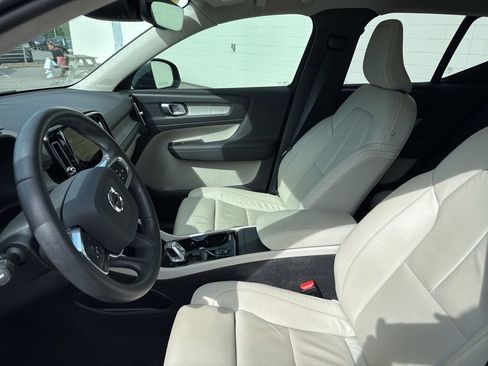 Used 2021 Volvo XC40 T5 Inscription w/ Advanced Package AWD/4WD image 21