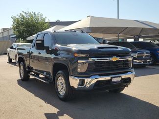 Used 2025 Chevrolet Silverado 2500 LT w/ Texas Edition AWD/4WD video 2
