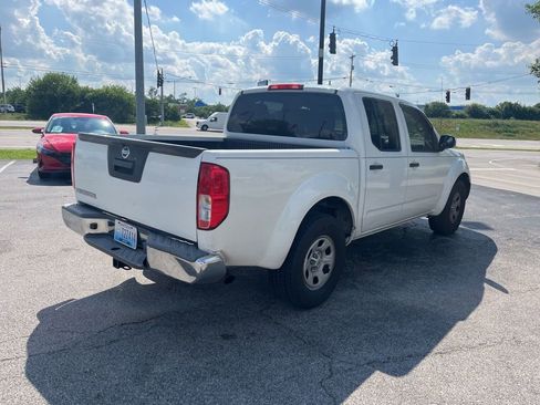 Used 2013 Nissan Frontier S RWD image 3