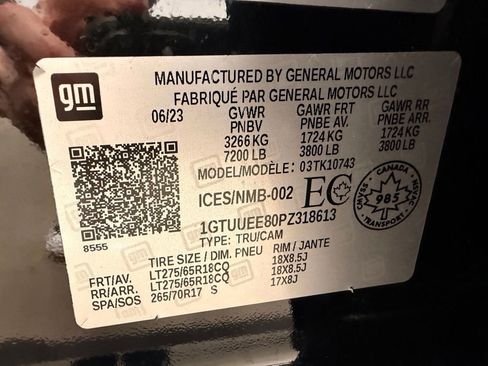Used 2023 GMC Sierra 1500 AT4 w/ AT4 Preferred Package AWD/4WD image 56