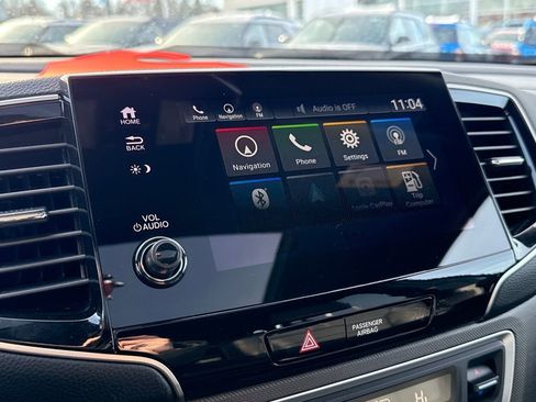 Used 2025 Honda Passport TrailSport image 20