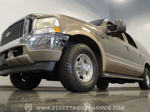 Used 2002 Ford Excursion Limited RWD image 21