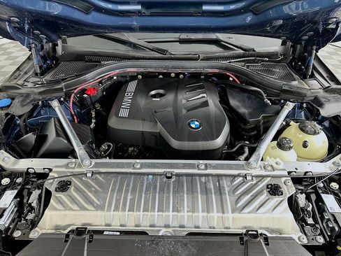 Used 2025 BMW X3 xDrive30i w/ M Sport Package image 29
