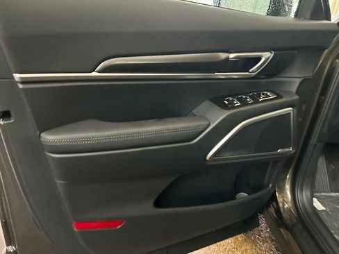 New 2025 Kia Telluride S image 28