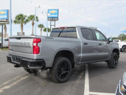 New 2026 Chevrolet Silverado 1500 LT Trail Boss w/ Dark Appearance Package image 4