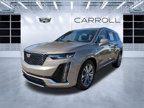 Used 2023 Cadillac XT6 Premium Luxury w/ Technology Package image 8