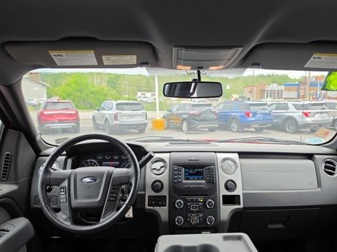 Used 2014 Ford F150 XLT w/ Equipment Group 302A Luxury AWD/4WD image 15