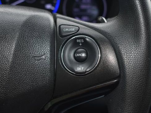 Used 2018 Honda HR-V EX image 25