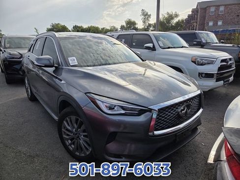 Used 2023 INFINITI QX50 Luxe FWD image 2
