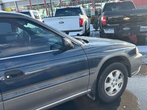 Used 1999 Subaru Legacy Wagon image 4