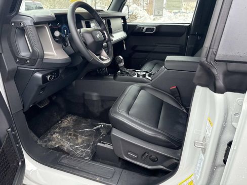 New 2026 Ford Bronco Outer Banks AWD/4WD image 28