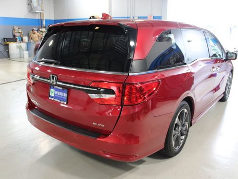 Used 2023 Honda Odyssey Elite image 31