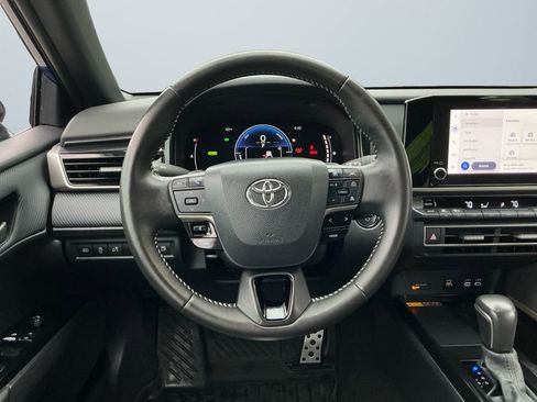 Certified 2025 Toyota Camry SE AWD/4WD image 14