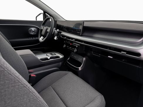 New 2026 Hyundai Ioniq 9 S RWD image 15
