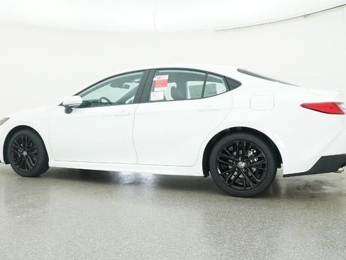 New 2026 Toyota Camry SE image 20