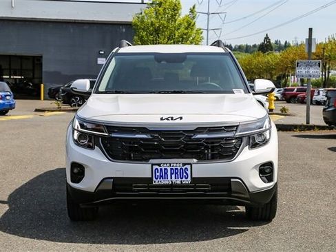 New 2025 Kia Seltos X-Line image 3