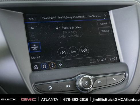 Used 2023 Chevrolet TrailBlazer RS image 14