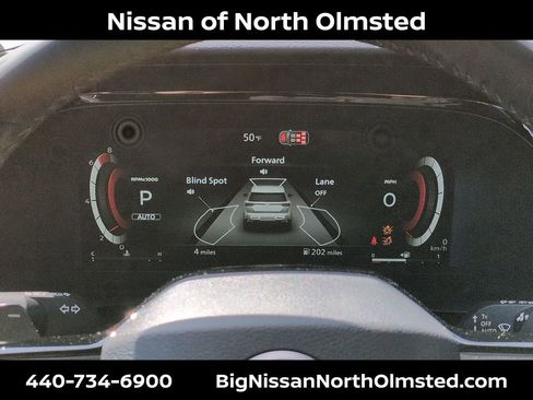 New 2026 Nissan Pathfinder Platinum image 14