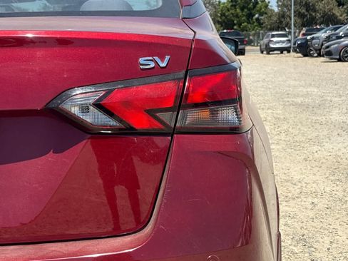 Used 2020 Nissan Versa SV FWD image 13