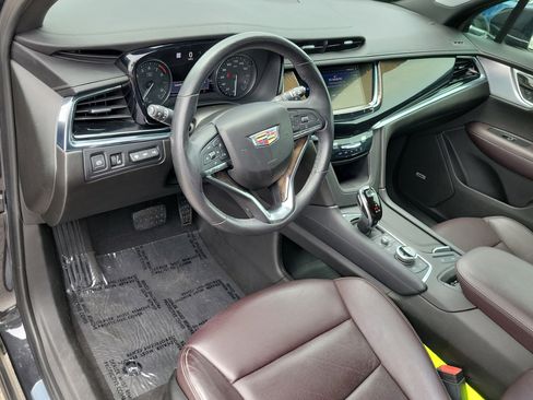 Used 2020 Cadillac XT6 Premium Luxury FWD image 22