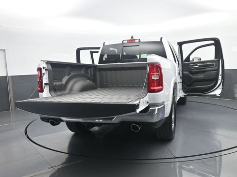 Used 2025 RAM 1500 Big Horn AWD/4WD image 70