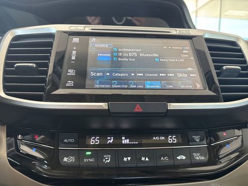 Used 2016 Honda Accord EX-L image 15