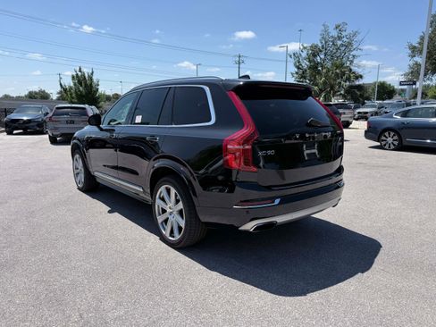 Used 2017 Volvo XC90 T8 Inscription w/ Vision Package AWD/4WD image 4