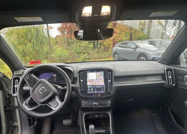 Used 2023 Volvo C40 P8 Recharge Ultimate w/ Protection Package Premier AWD/4WD image 7