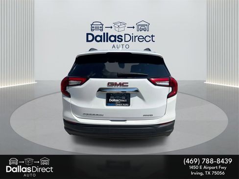 Used 2023 GMC Terrain SLE w/ Driver Convenience Package image 7