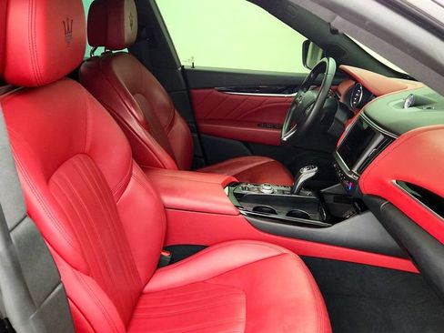 Used 2022 Maserati Levante GT AWD/4WD image 24