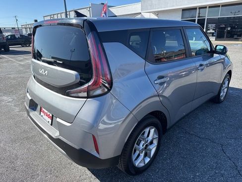 Used 2023 Kia Soul LX w/ Option Group 015 image 43
