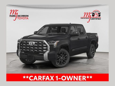 Used 2024 Toyota Tundra Platinum AWD/4WD image 1